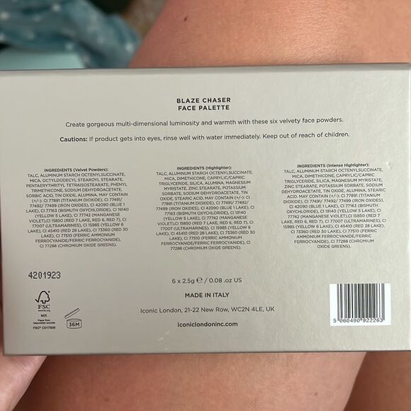 ICONIC LONDON Blaze Chaser Face Palette BNWT - Picture 7 of 7